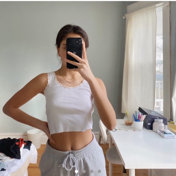 Brandy Melville Tops - Brandy melville tank